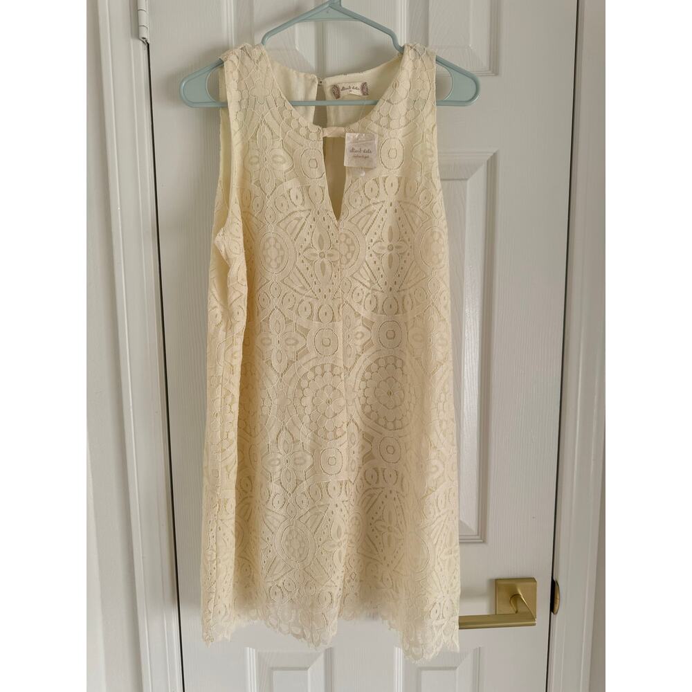 NWT Altar'd State Sleeveless Cream Lace Dress Keyhole Neckline Women's Medium - Picture 1 of 11